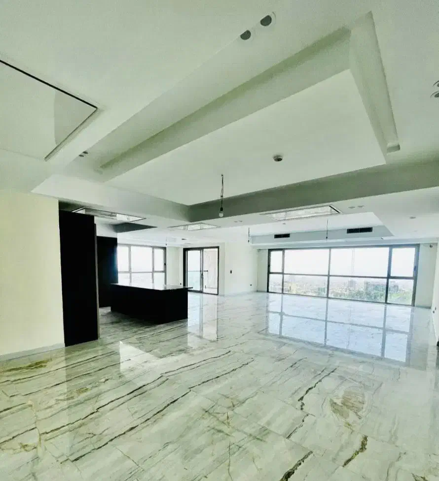 ۱۴۰متر/سه خواب/فول امکانات/سالن سرتاسر پرده خور