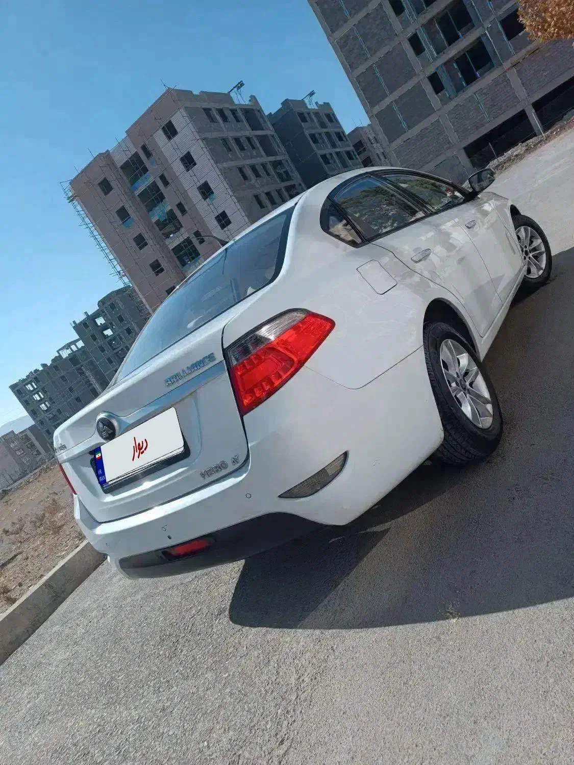 برلیانس h330 بی رنگ|خودرو سواری و وانت|همدان, |دیوار