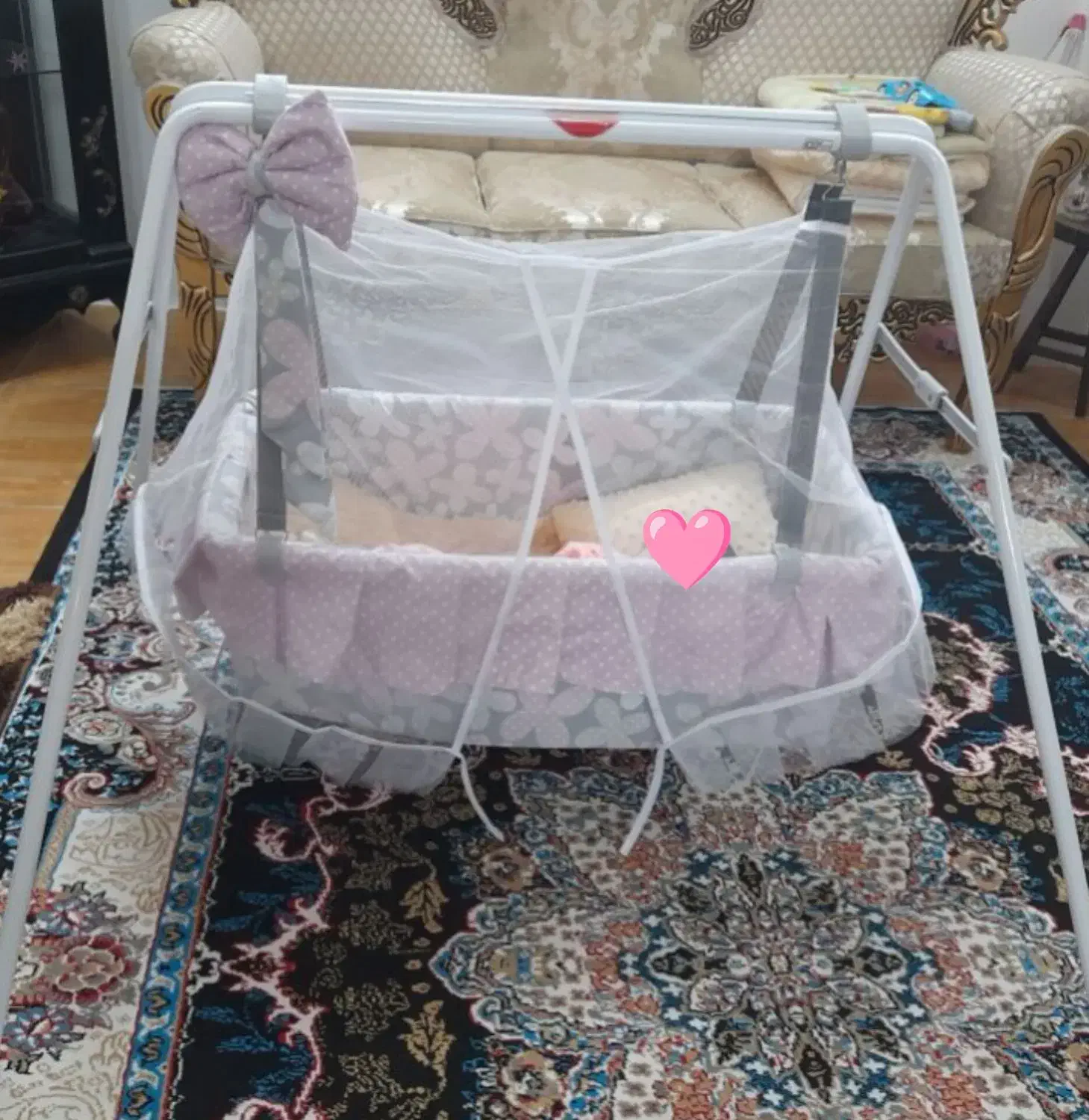 گهواره....|اسباب و اثاث بچه|صباشهر, |دیوار