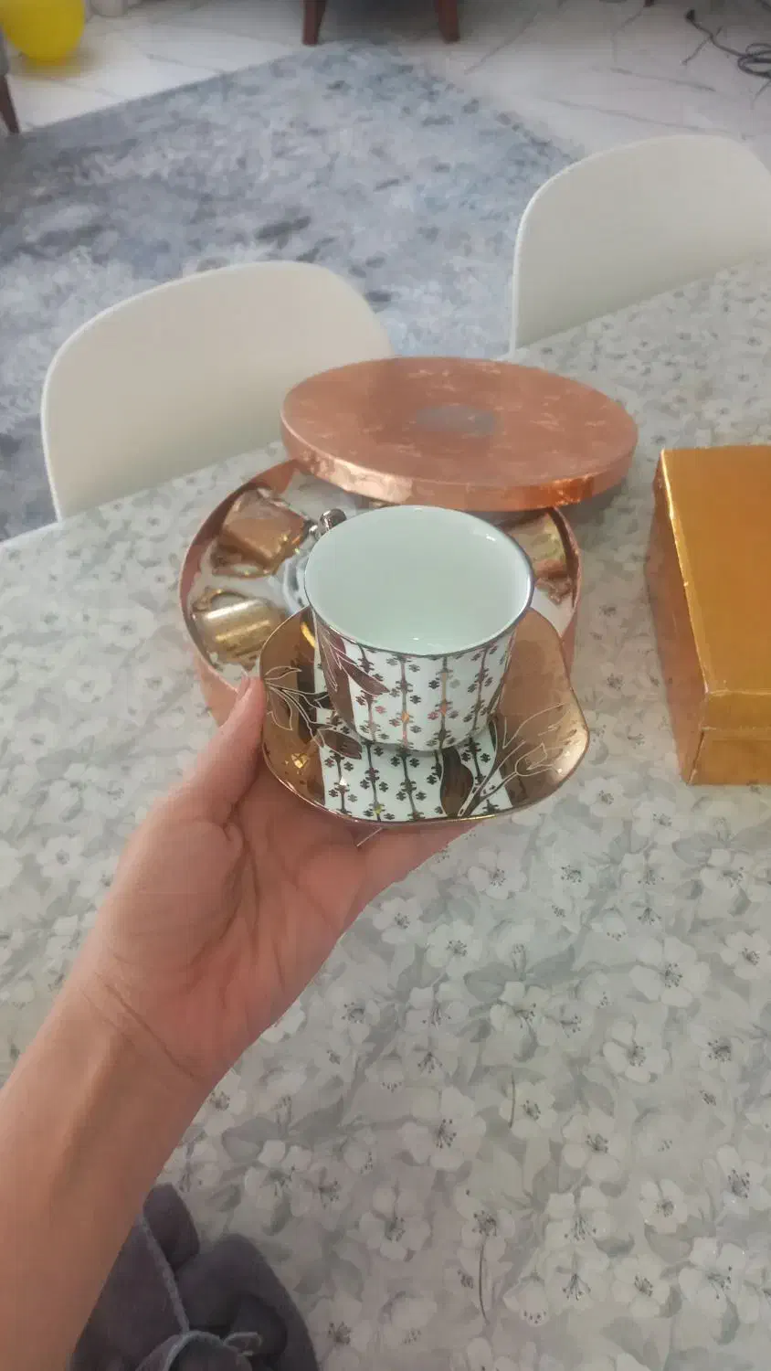 فنجان|ظروف سرو و پذیرایی|رشت, جهاد|دیوار