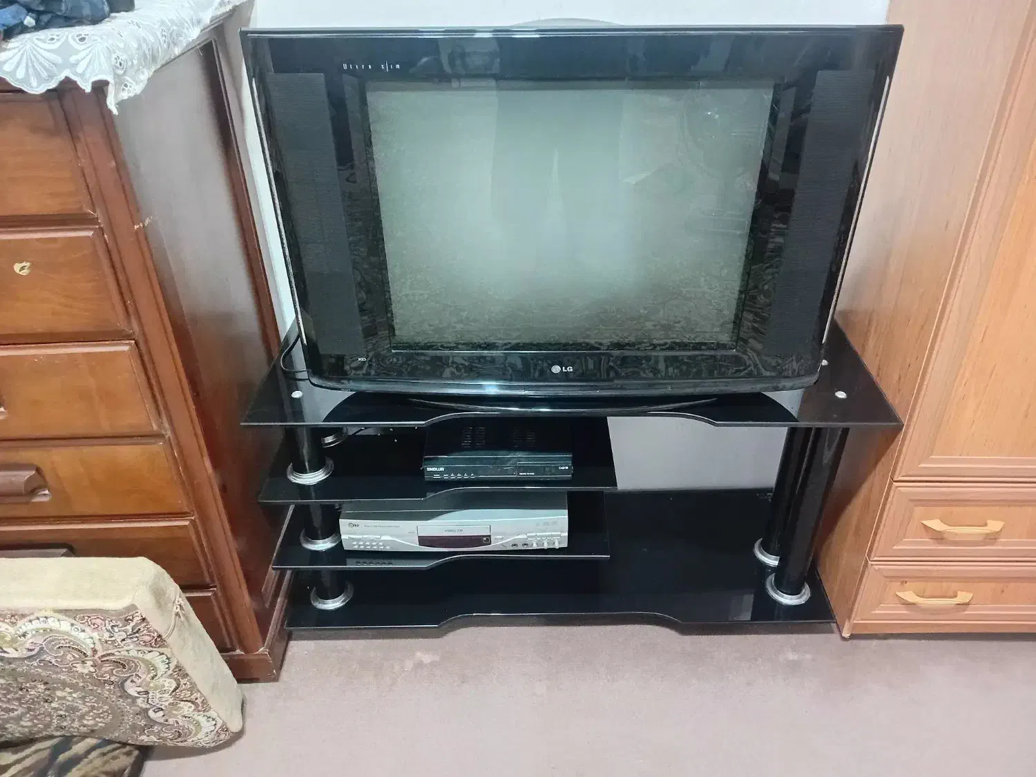 تلویزیون|تلویزیون و پروژکتور|صومعهسرا, |دیوار