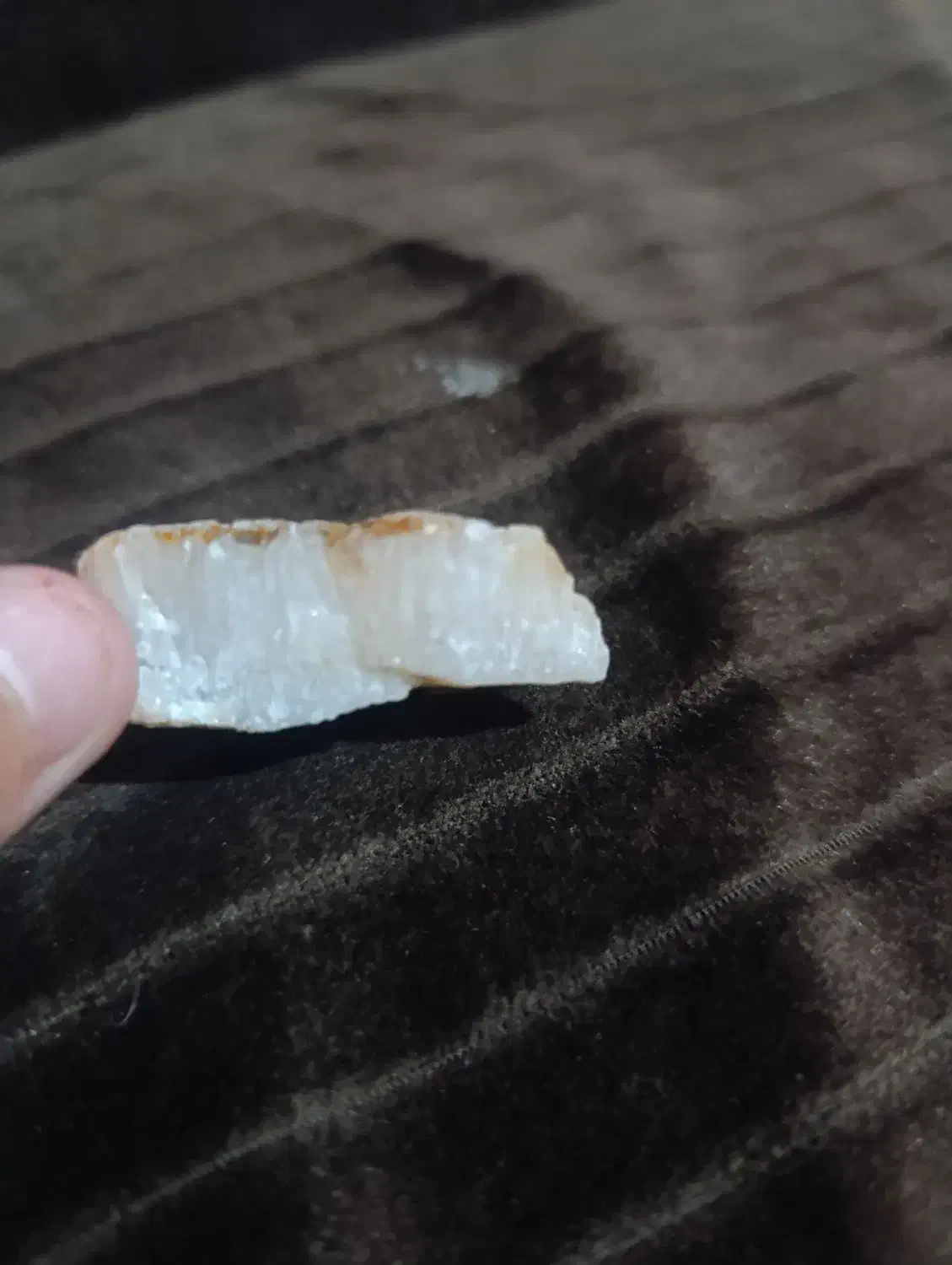 سنگ کوارتز یا شهاب سنگ نمی‌دونم پیدا کردم|کلکسیون اشیاء عتیقه|سیرجان, |دیوار