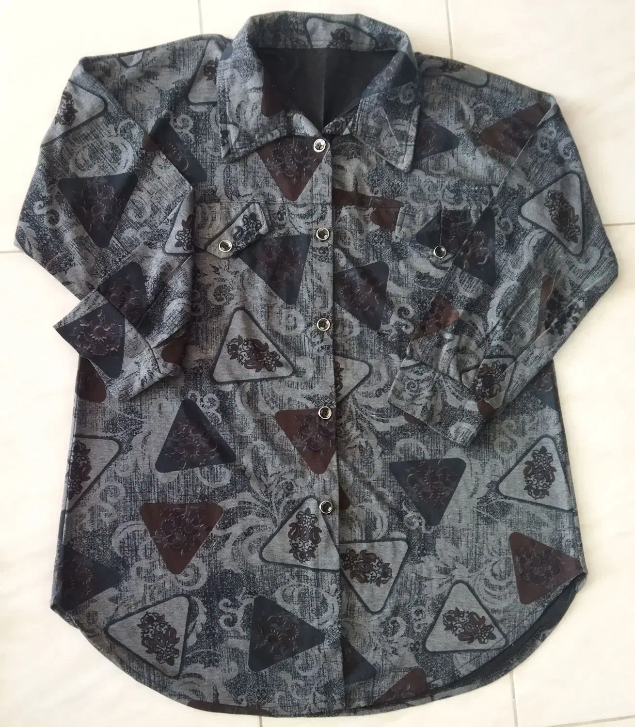 مانتو|لباس|شهرکرد, |دیوار