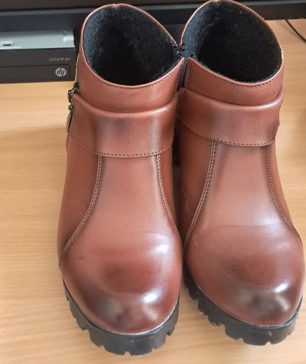 نیم بوت سایز۳۸|کیف، کفش، کمربند|قیدار, |دیوار