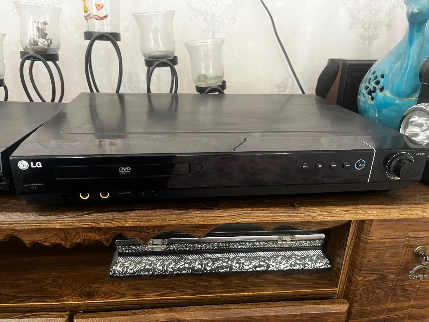 دوعدد دستگاه DVD|پخش‌کننده DVD و ویدیو|لردگان, |دیوار