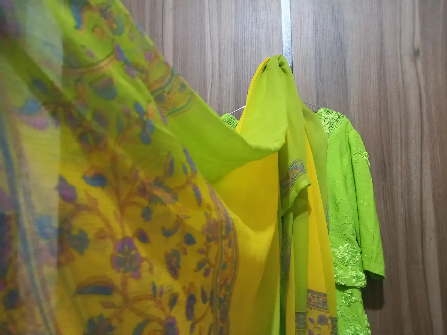 لباس مجلسی نخی طرح هندی سایز ۴۴-۴۸|لباس|گنبد کاووس, |دیوار