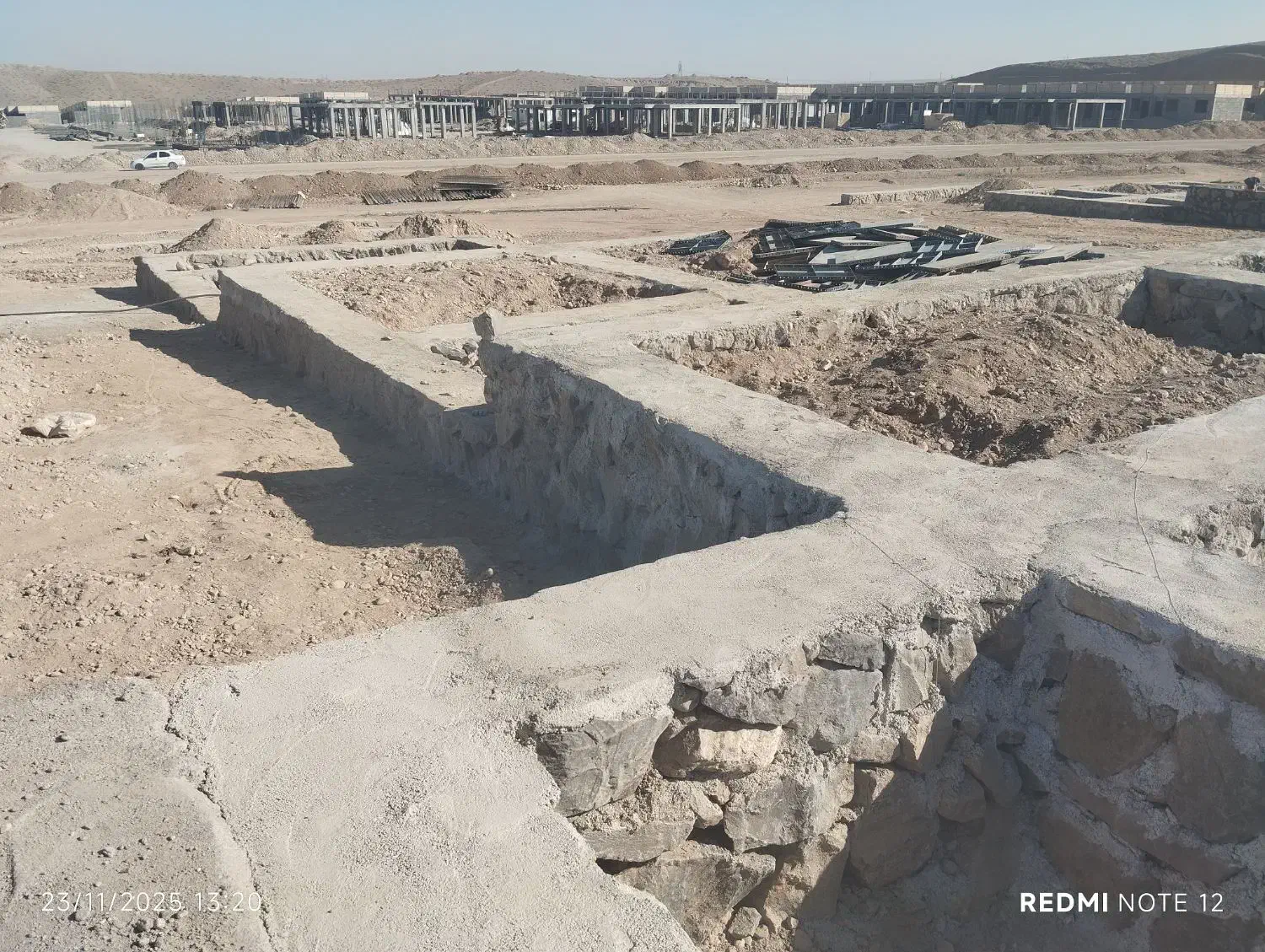 نیازمند اکیپ اجرایی برای اجرای 30 تا سقف 100 متری|استخدام معماری، عمران و ساختمانی|سلفچگان, |دیوار