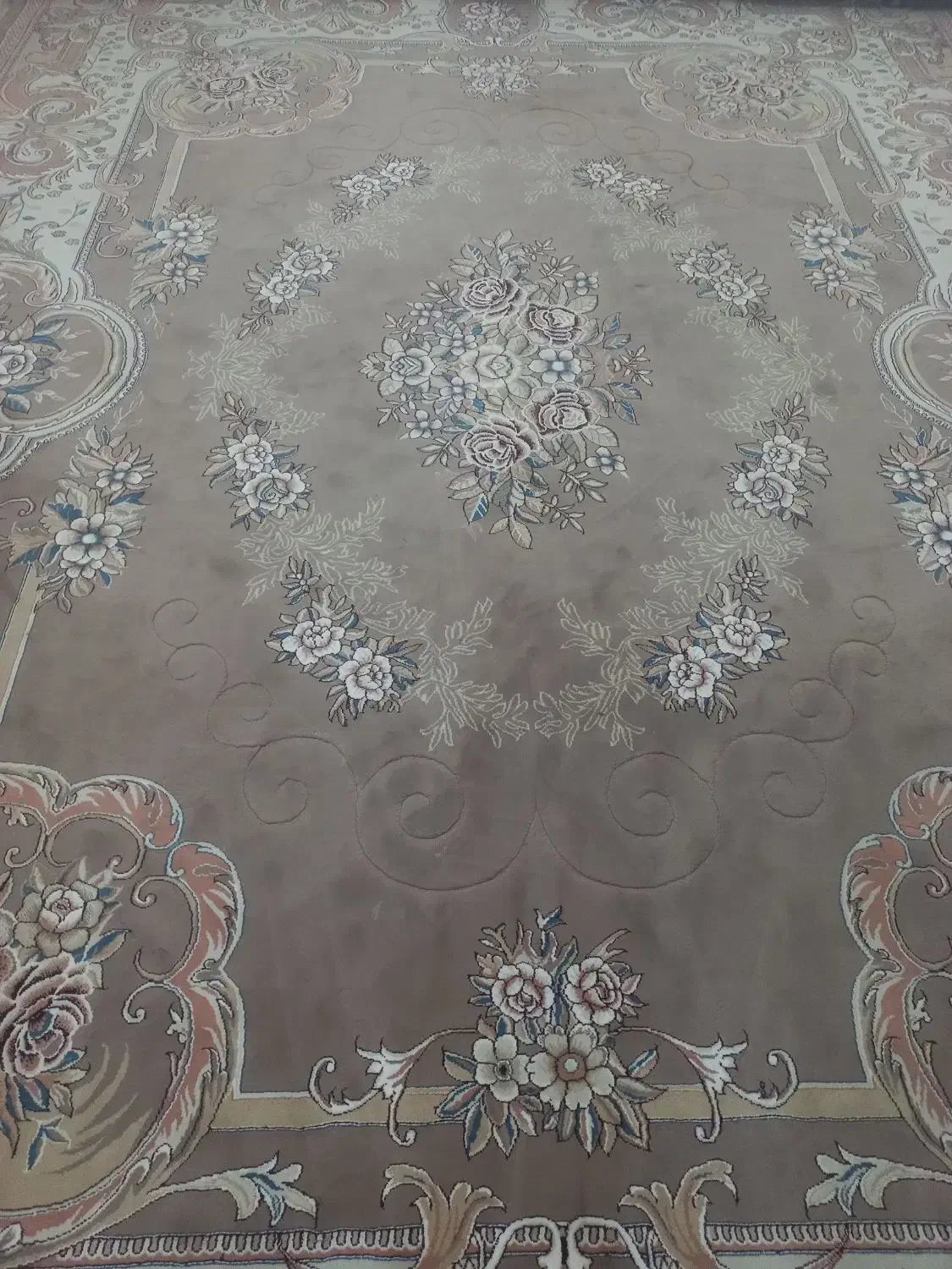 دوتا قالی ۱۲ متری بدون هیچ پارگی و مشکلی|فرش|تایباد, |دیوار