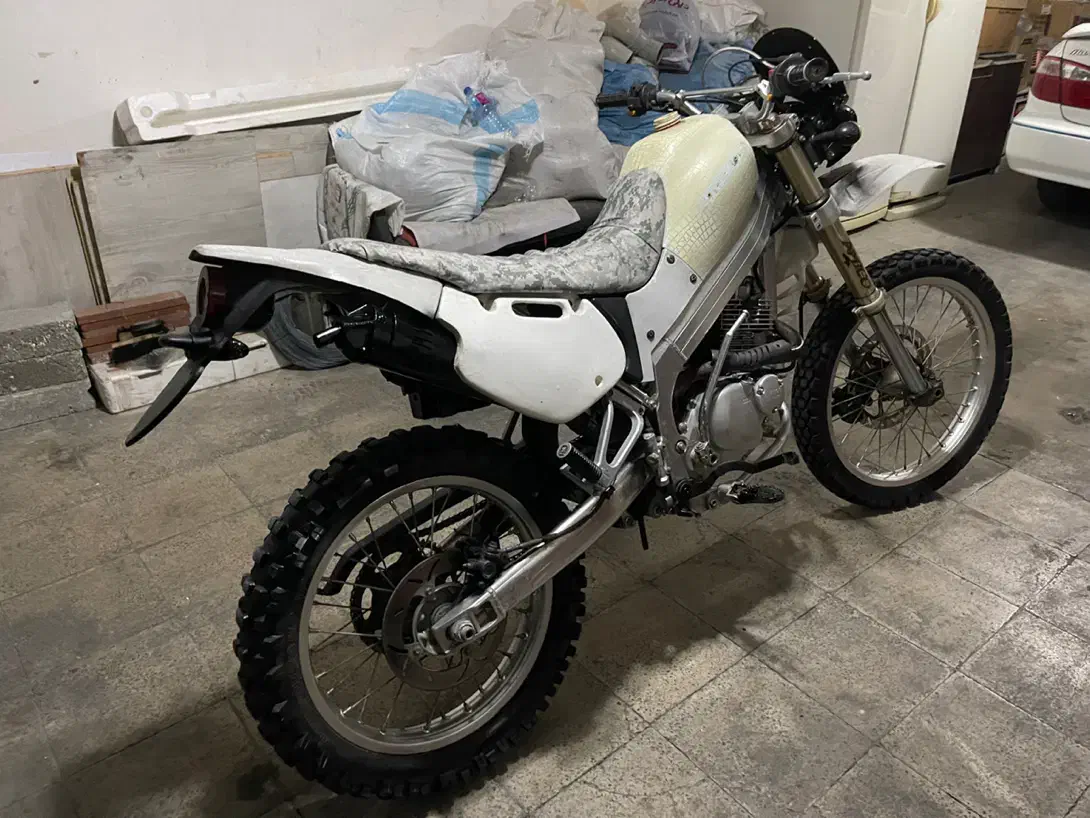 تریل آمیکو ۱۸۶ مزایده|موتورسیکلت|اسلام‌شهر, باغ فیض|دیوار