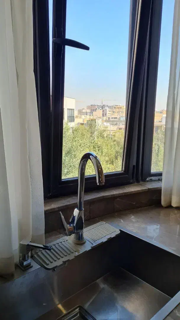 آپارتمان ۲ طرف نور ۱۱۷ مترخیابان برازنده(ویو ابدی)|فروش آپارتمان|اصفهان, الهیه|دیوار