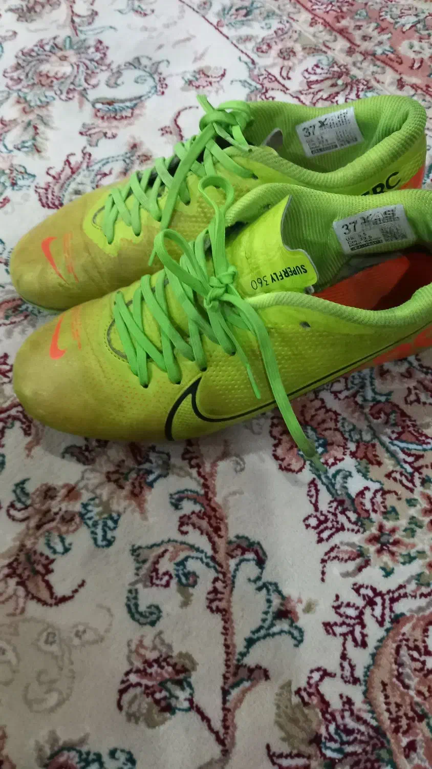 استوک سایز ۳۷|کیف، کفش، کمربند|اندیشه, اندیشه فاز ۱|دیوار