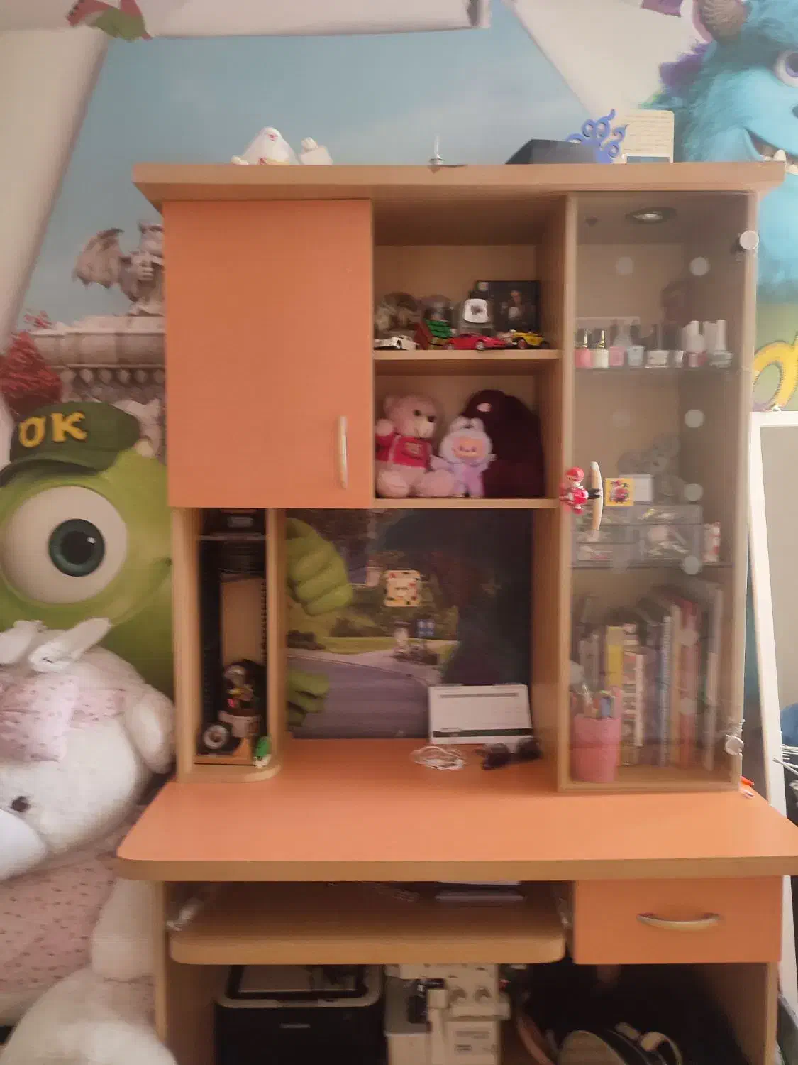 میز تحریر و بوفه|میز تحریر و کامپیوتر|کرج, باغستان|دیوار