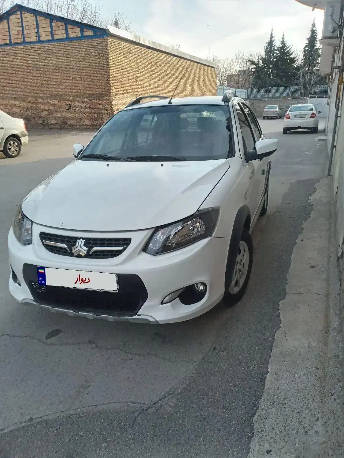 کوییک سفید و مشکی ۱۴۰۱|خودرو سواری و وانت|ارومیه, |دیوار