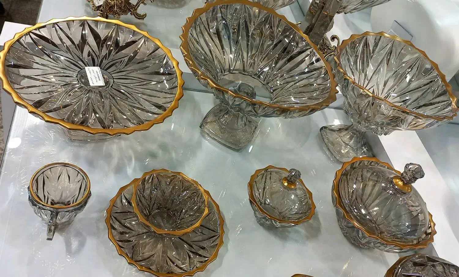 سرویس پذیرایی اینور شامپاین طلایی|ظروف سرو و پذیرایی|خان ببین, |دیوار