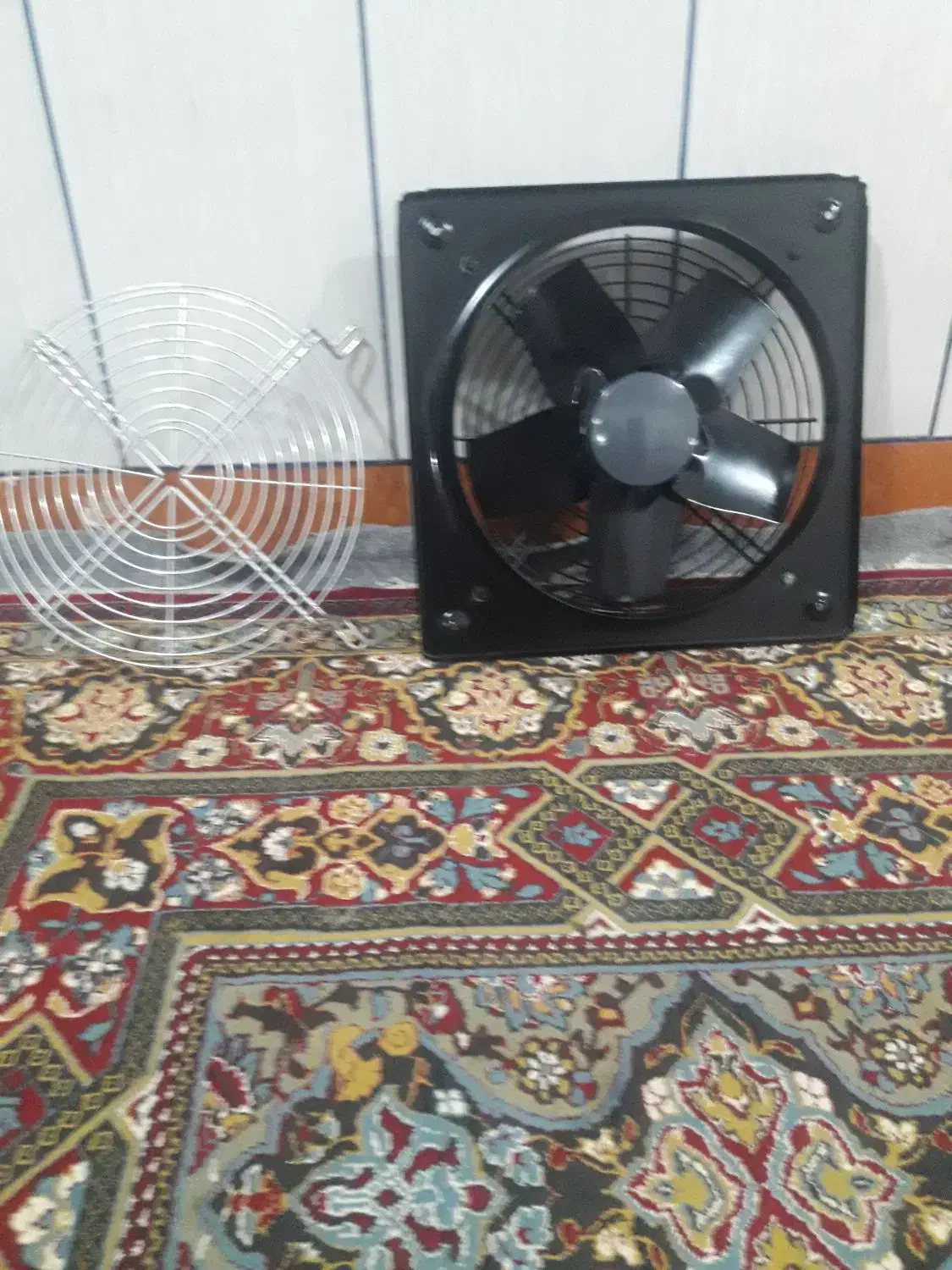 فن بزرگ|پنکه و تصفیهکنندهٔ هوا|اهواز, اهواز|دیوار