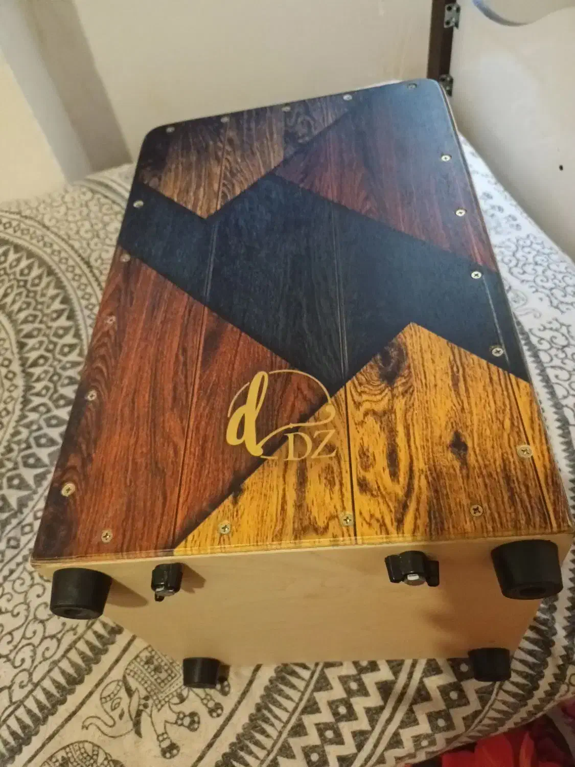 کاخُن DZ|درام و پرکاشن|گرگان, |دیوار