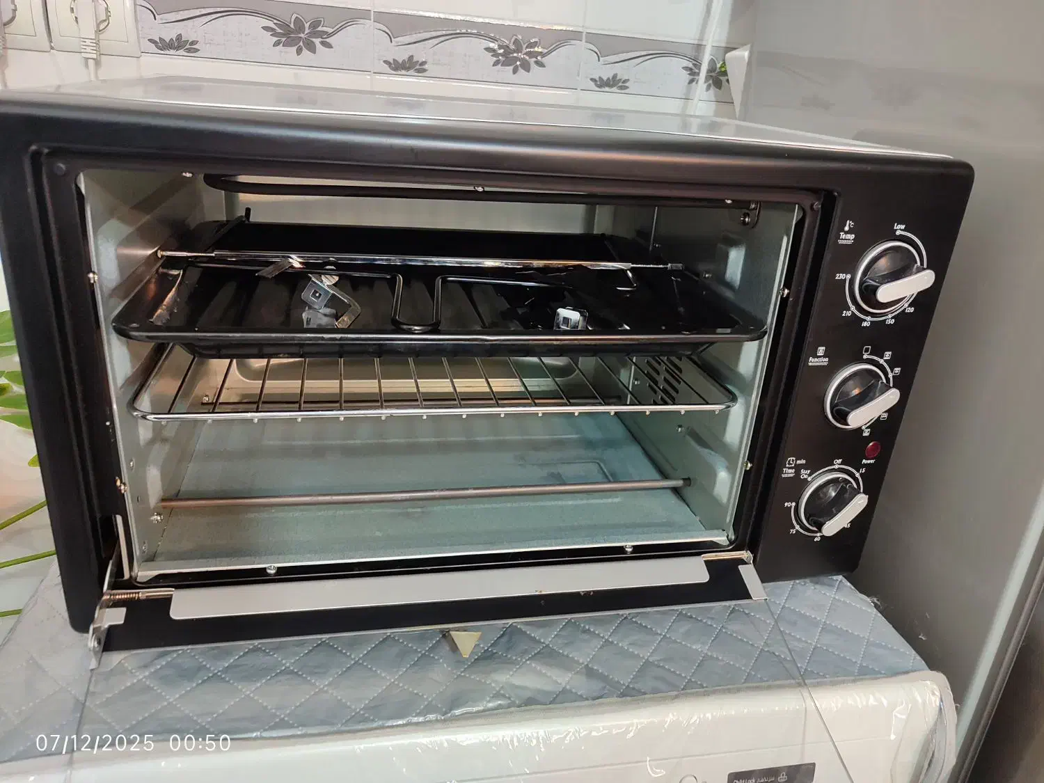 توستر مارک سونیادر حد نو با سینی فر وسیخ جوجه گردا|اجاق گاز و لوازم برقی پختوپز|شاهرود, |دیوار