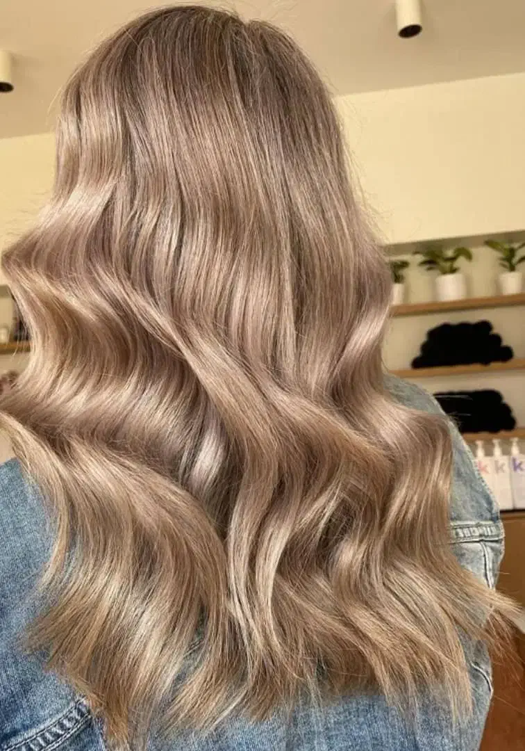 رنگ مو و کوتاهی|خدمات آرایشگری و زیبایی|سنندج, |دیوار