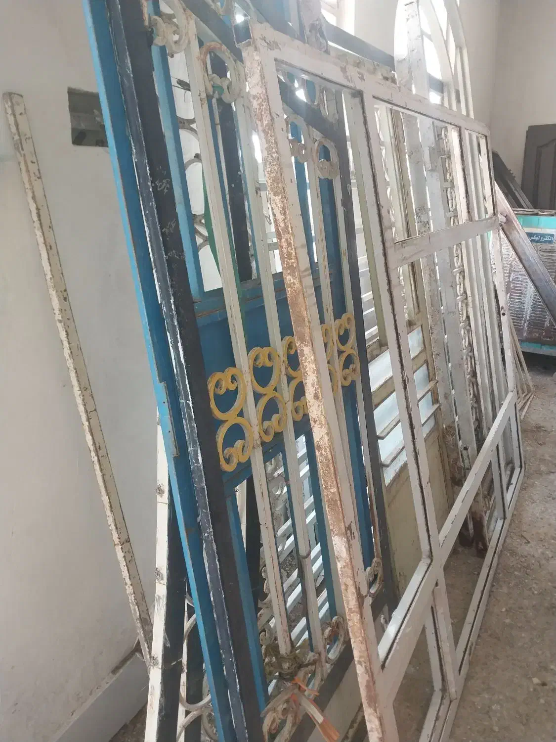 ضایعات آهن   .  آلومینیوم    مس   چدن  بشکه|حراج|میانه, |دیوار