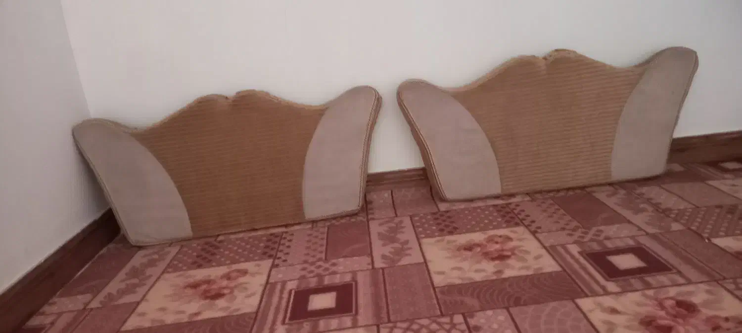 پشتی|پشتی|خرمآباد, |دیوار