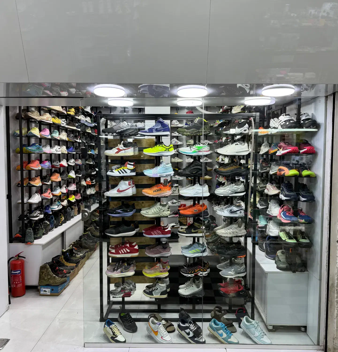 کتونی اورجینال|کیف، کفش، کمربند|کرج, گوهردشت|دیوار