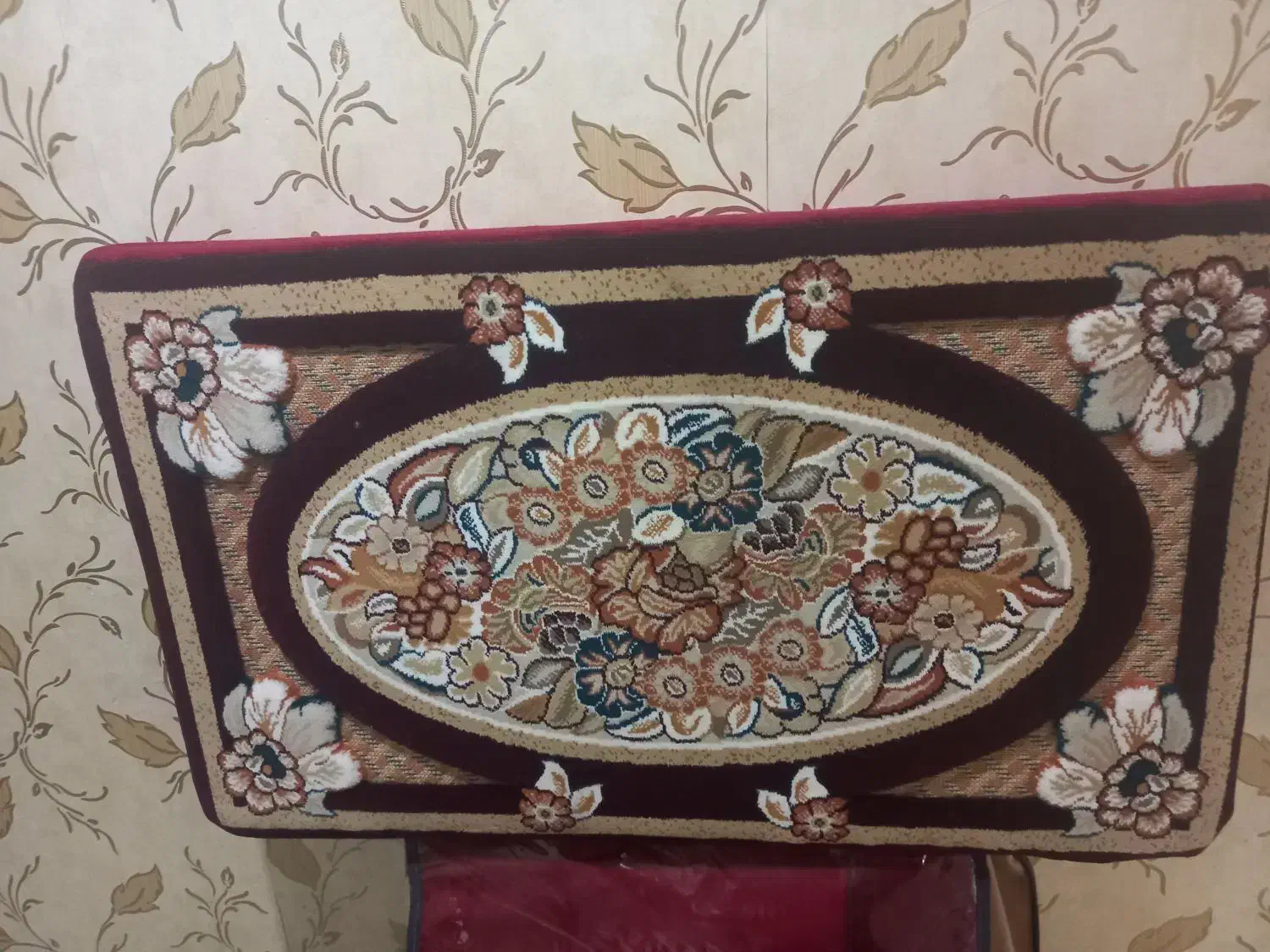 پشتی|پشتی|شیراز, شهرک بهشتی|دیوار