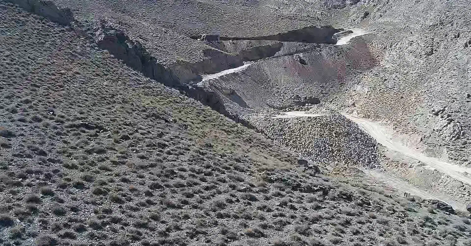 فروش استثنایی و فوری سنگ سیلیس با خلوص بالا|عمدهفروشی|نطنز, |دیوار