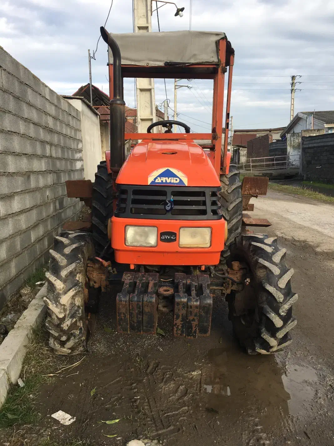 تراکتور آروید|خودرو سنگین|فریدون‌کنار, |دیوار