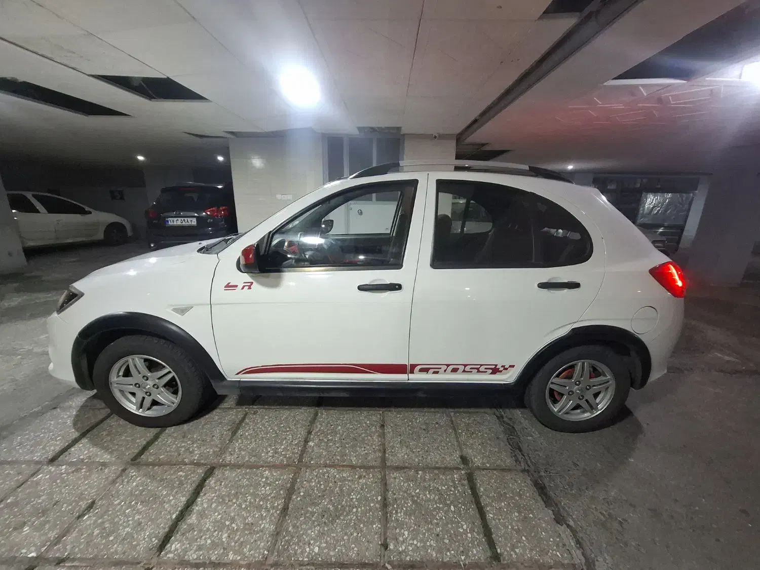 کوییکR پارس خودرویی|خودرو سواری و وانت|محمدشهر, شهرک پیام (مهرالبرز)|دیوار