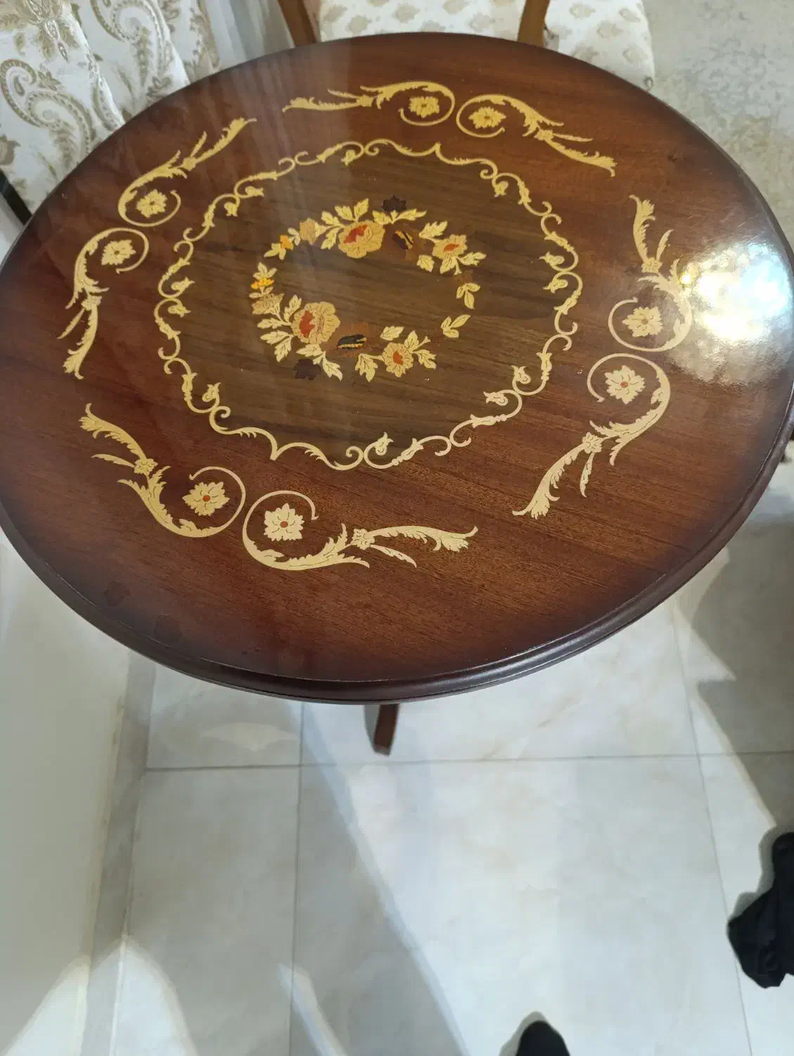 لوازم چوبی منزل|مبلمان خانگی و میز عسلی|هادی شهر, |دیوار