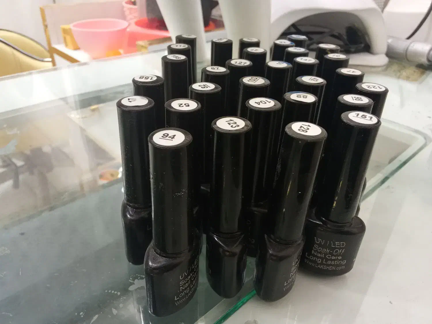 دستگاه یووی و وسایل کاشت ناخن|آرایشی، بهداشتی، درمانی|شیراز, تندگویان|دیوار