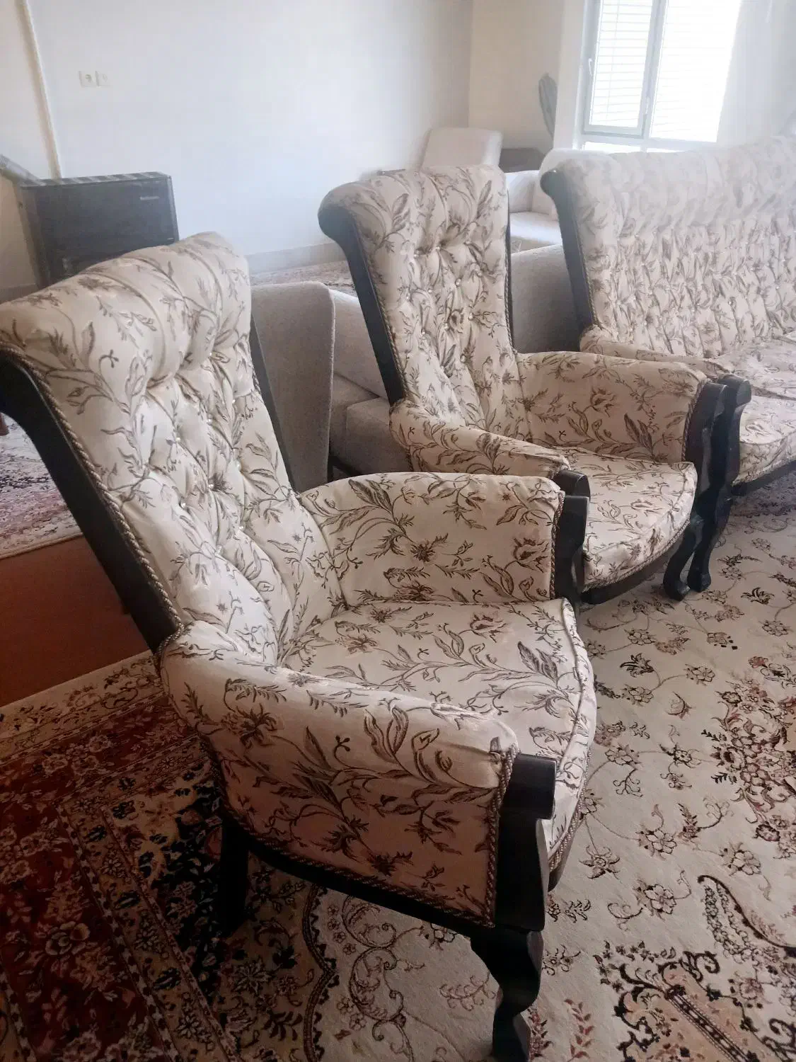 مبل|مبلمان خانگی و میز عسلی|شاهین‌شهر, فردوسی|دیوار