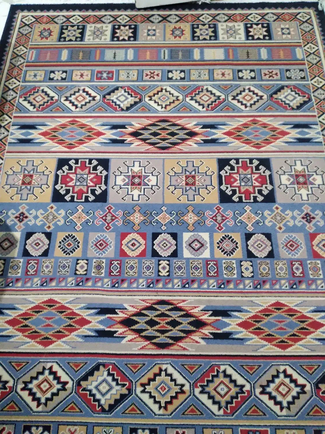 قلیچه|فرش|تهران, بریانک|دیوار