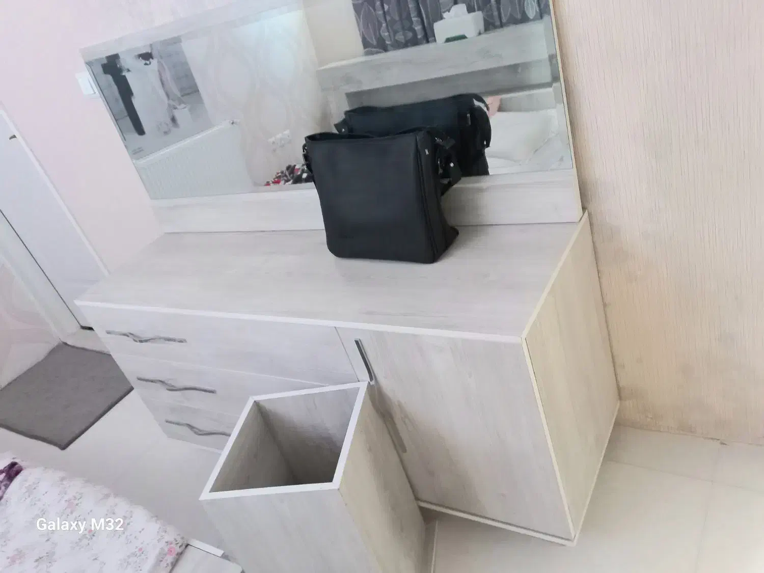 سرویس خواب و دراور|تخت و سرویس خواب|مشهد, کارمندان دوم|دیوار