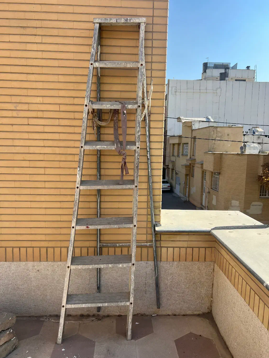 فروش نردبان آلومینیومی|ابزارآلات|شیراز, قدوسی شرقی|دیوار