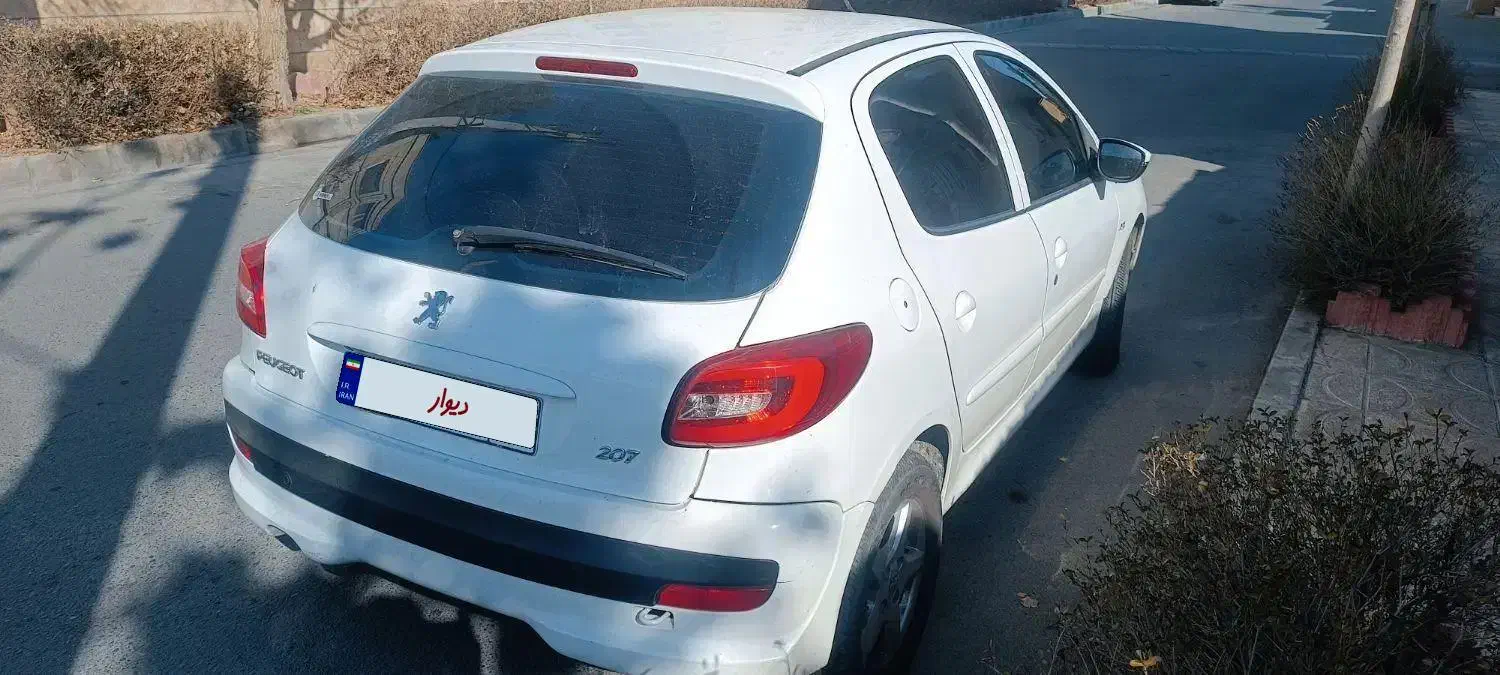 207 اتوماتیک بیرنگ ۹۷|خودرو سواری و وانت|فردیس, قریشی|دیوار