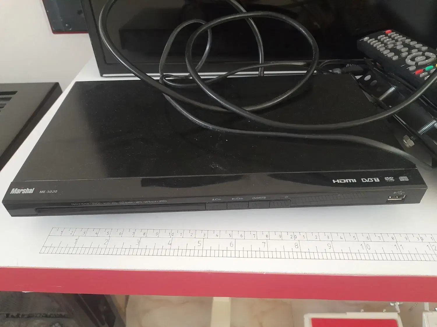 تلویزیون ۴۰ اینچ|تلویزیون و پروژکتور|قم, زنبیل آباد|دیوار