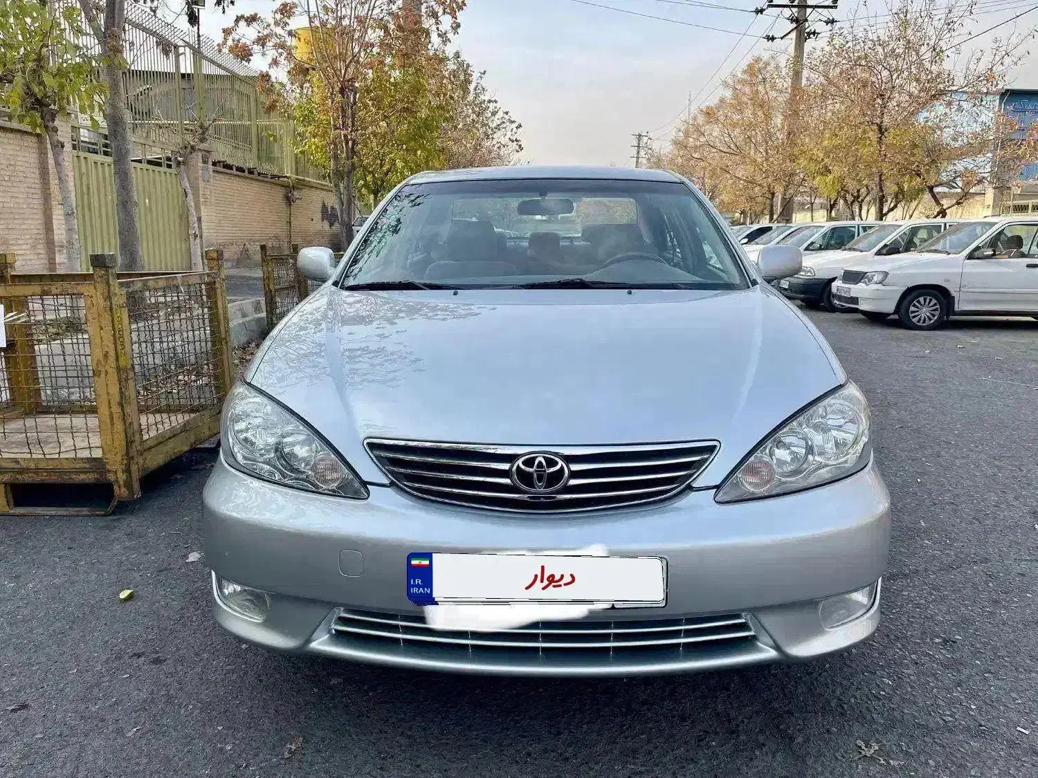 کمری گرند دنده ای 2006|خودرو سواری و وانت|تهران, وردآورد|دیوار