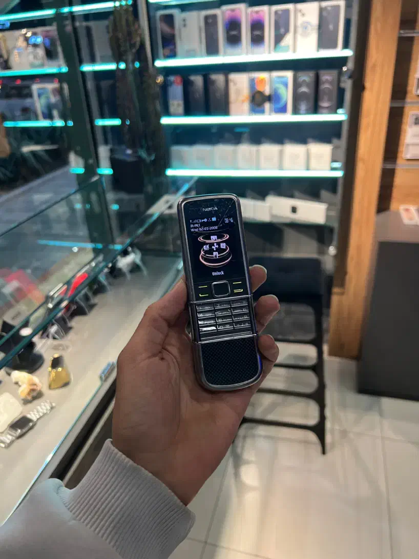 نوکیا۸۸۰۰ عطیقه nokia8800|موبایل|مشهد, هنرستان|دیوار