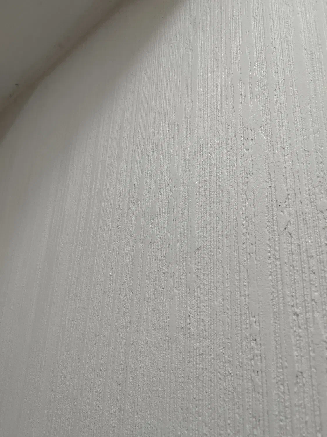 نیازمند نیروی جوان نقاش و میکروسمنت کار  هستیم|استخدام معماری، عمران و ساختمانی|ساری, |دیوار