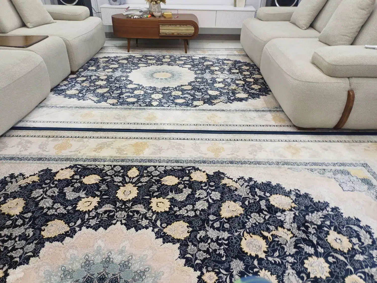 فرش ۹ متری|فرش|خرم‌آباد, |دیوار