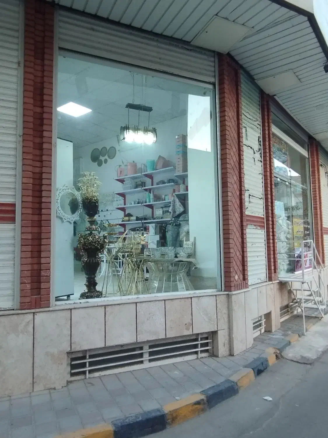 مغازه 27متر ششدانگ تجاری گلحصار|فروش مغازه و غرفه|باقرشهر, |دیوار