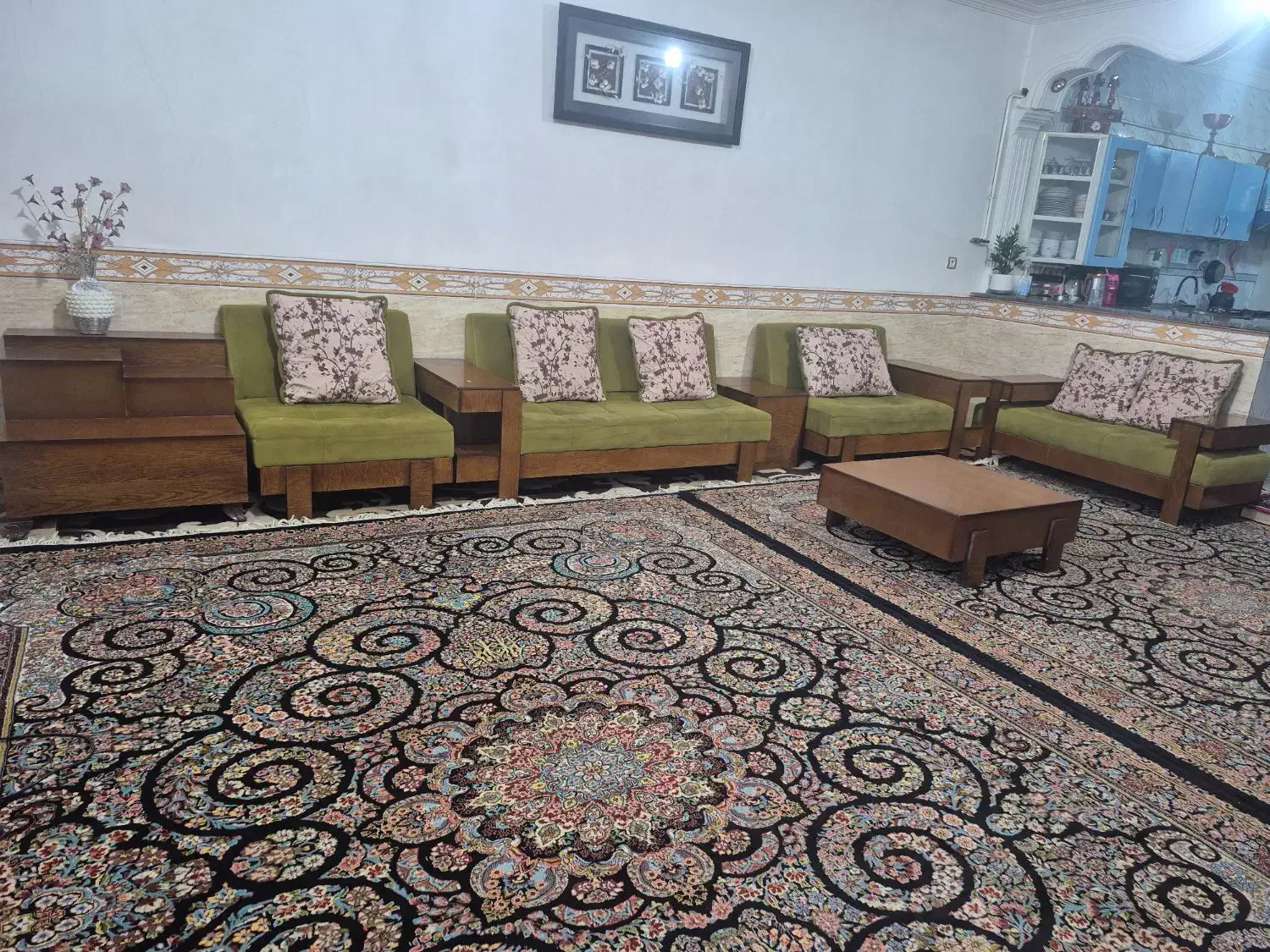 مبل|مبلمان خانگی و میز عسلی|چغادک, |دیوار
