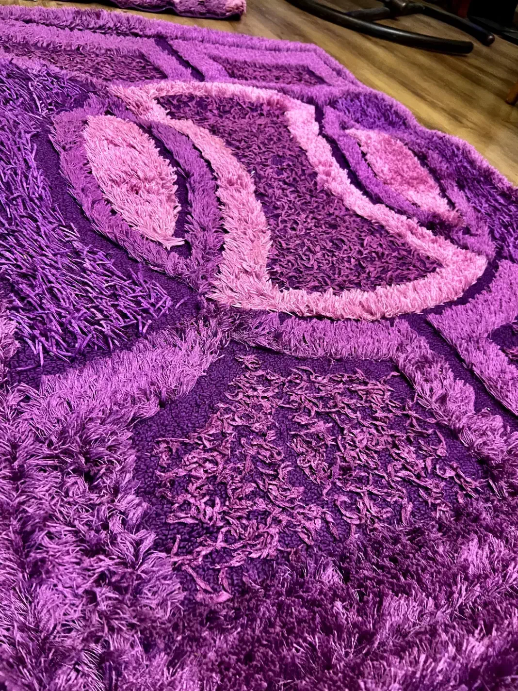 قالیچه ماکارانی(شگی) مرسدس تُرک نو|فرش|مشهد, شهید رضوی|دیوار