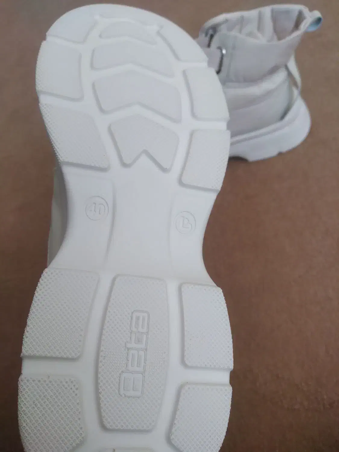 نیم بوت|کیف، کفش، کمربند|ایلام, |دیوار