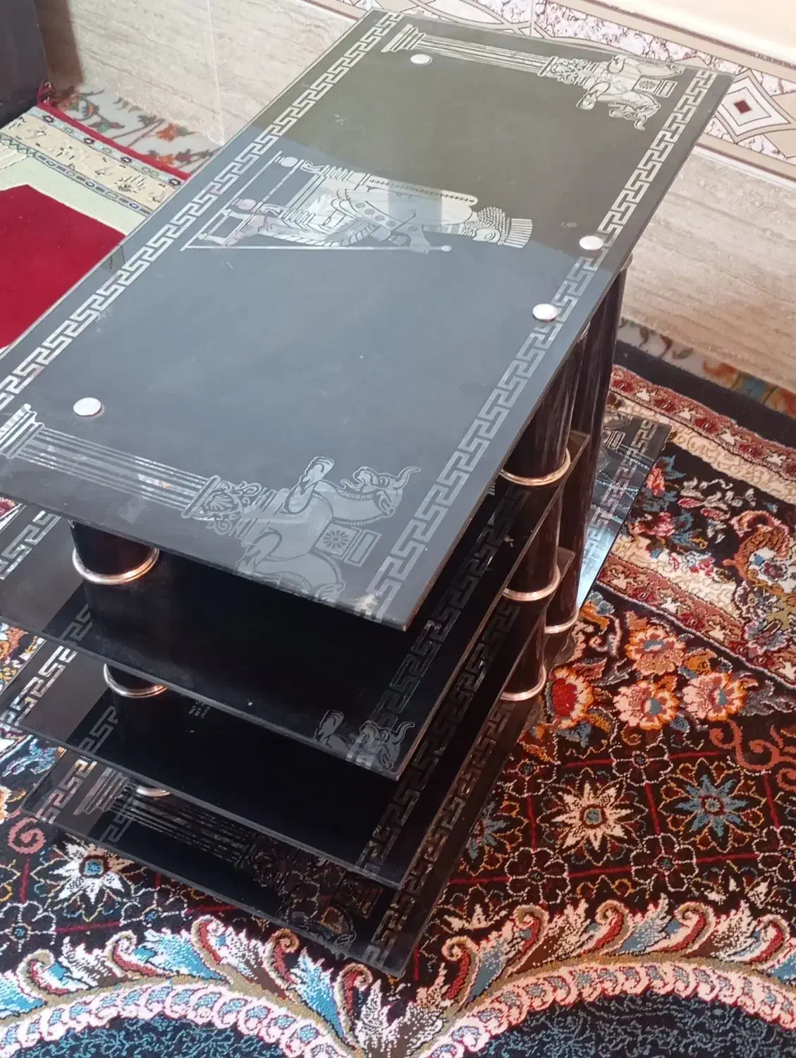 میز تلویزیون|میز تلویزیون|قیروکارزین, |دیوار