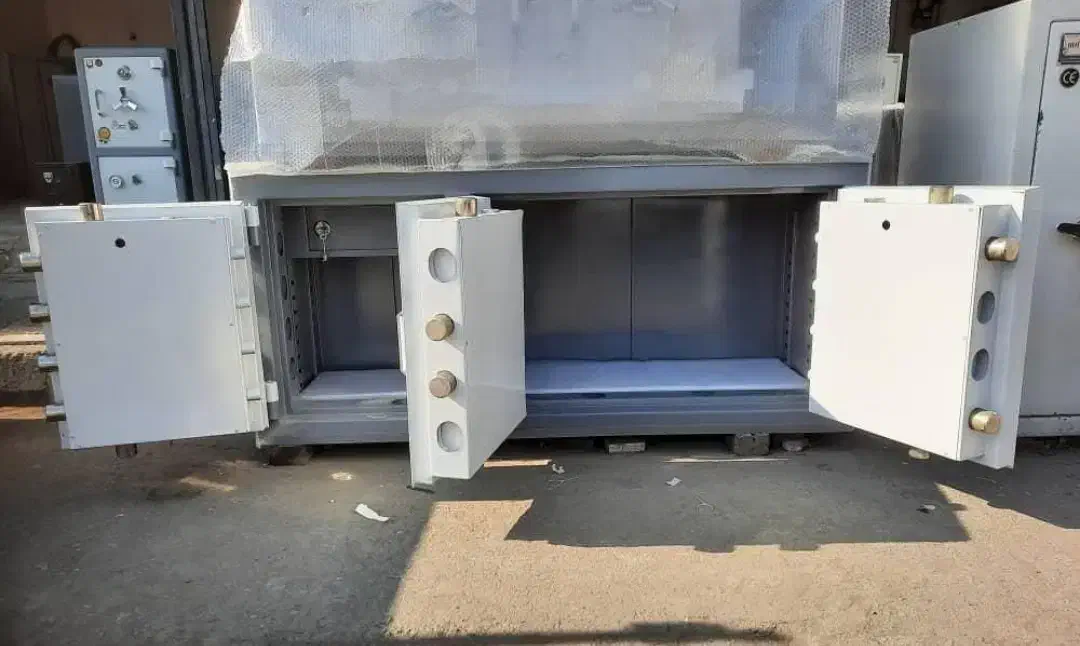 گاوصندوق زیرویترینی/تحویل 1ساعته در یزد|ابزارآلات|یزد, |دیوار