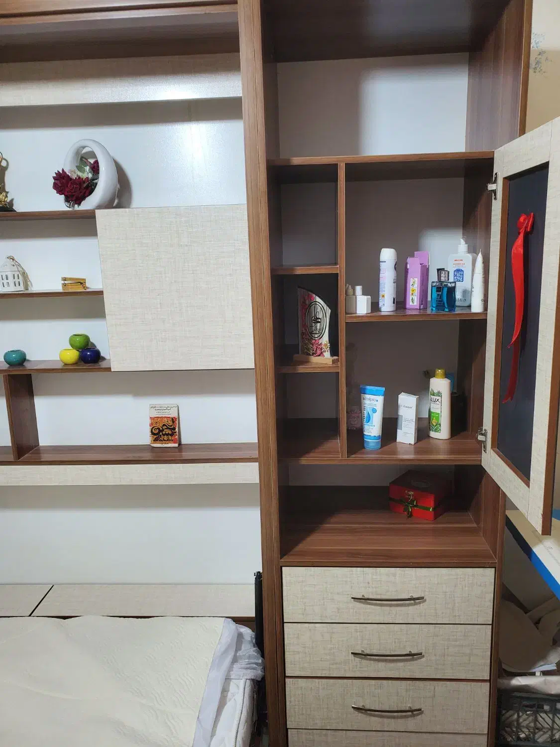 تخت خواب تاشو مارک(kamja wood)|تخت و سرویس خواب|قم, بنیاد|دیوار