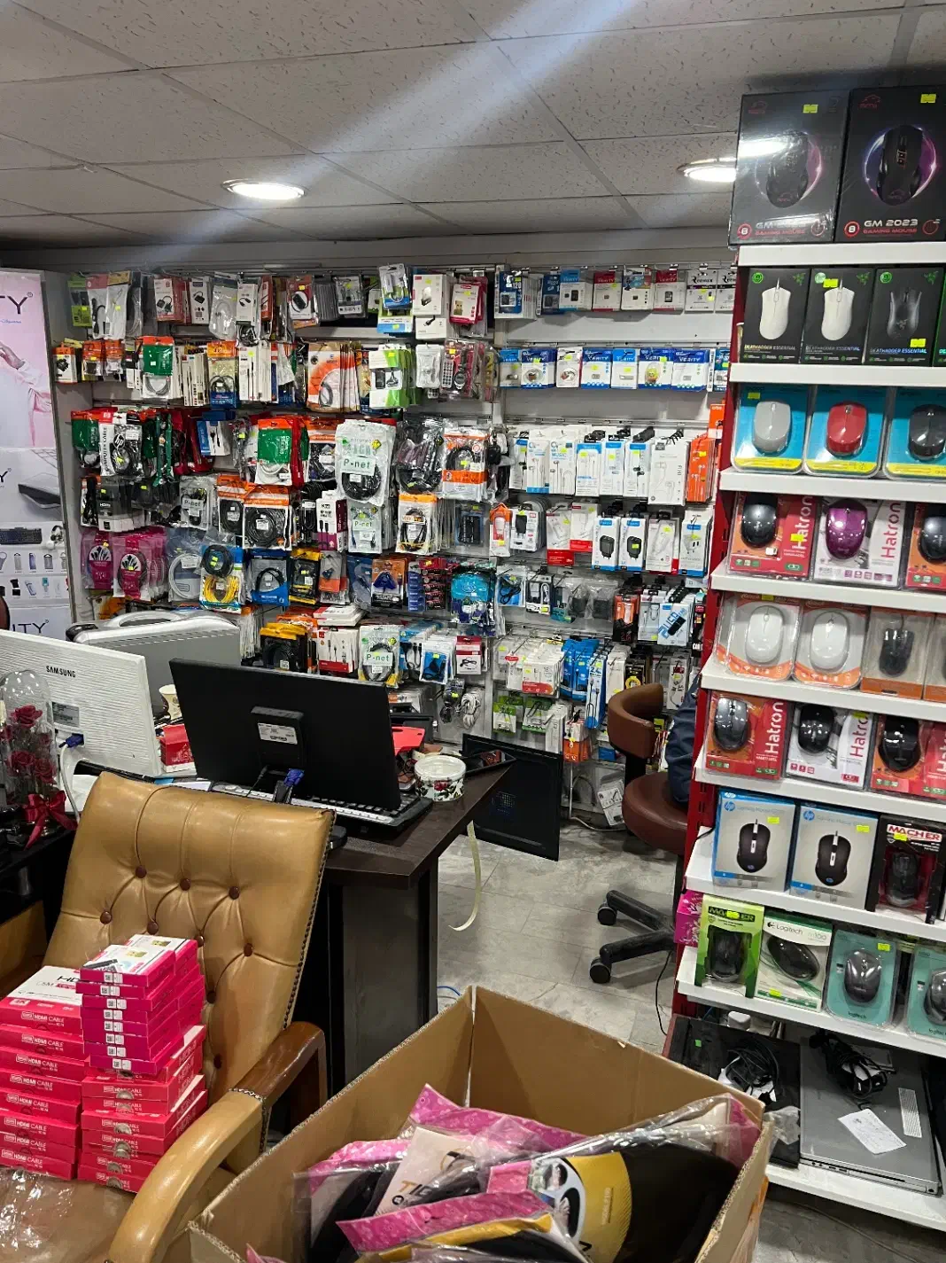 پخش عمده لوازم جانبی موبایل و کامپیوتر کرمان|قطعات و لوازم جانبی رایانه|کرمان, |دیوار