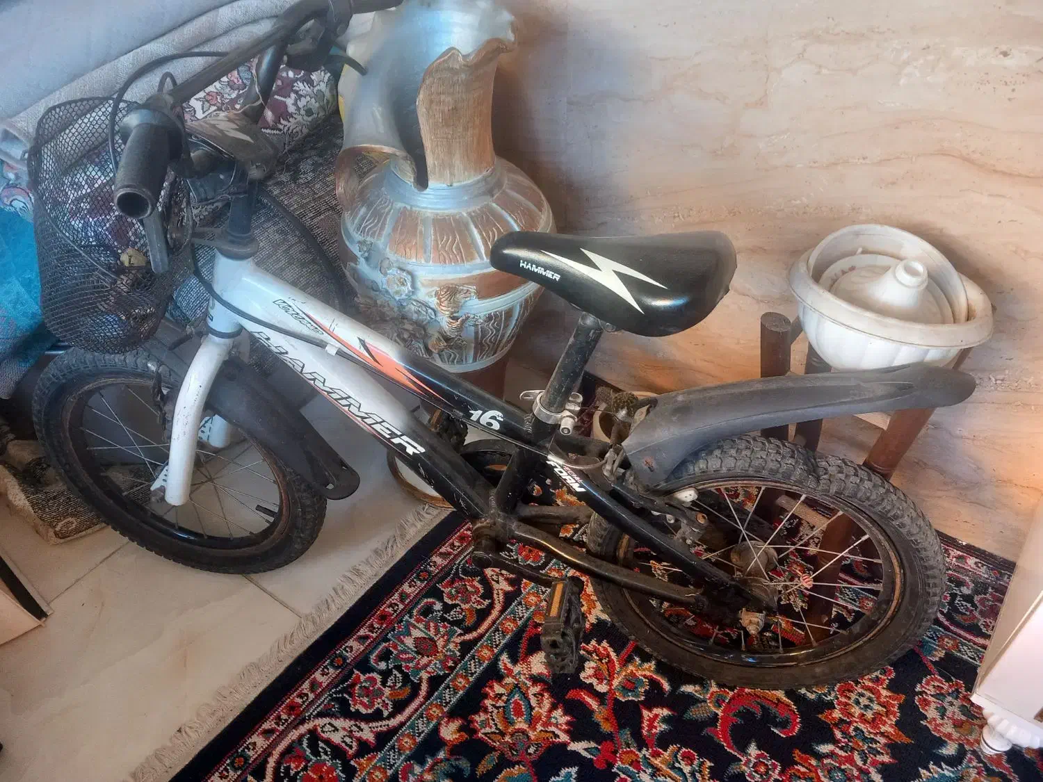 دوچرخه خارحی سالم|دوچرخه، اسکیت، اسکوتر|سنگر, |دیوار